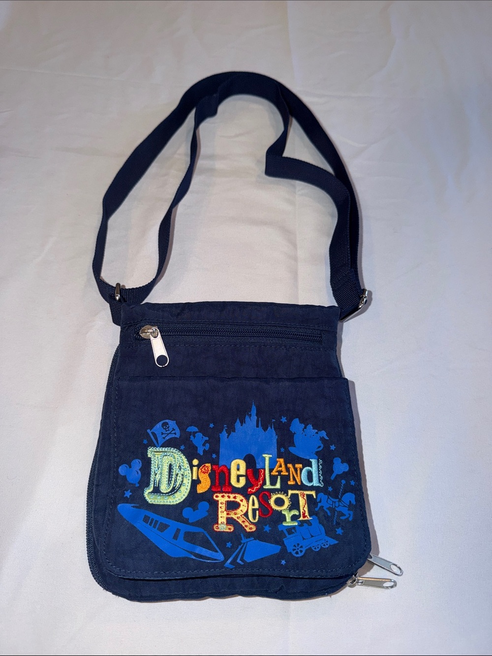 Disneyland Resort crossbody Bag EUC